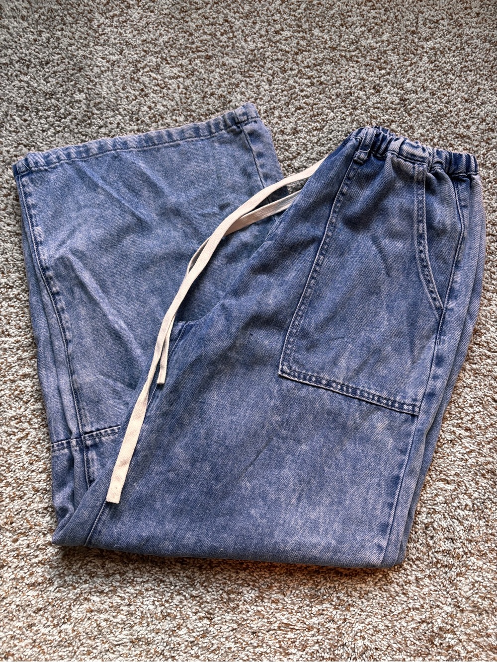 Listicle Women’s Washed Blue Drawstring Relaxed Jeans (m)